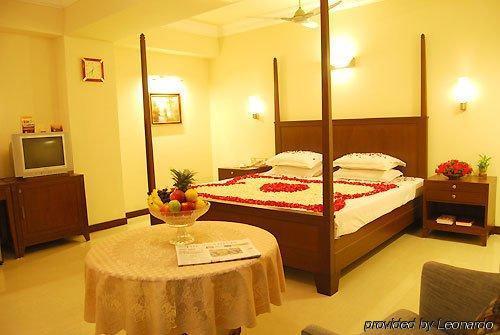 Hotel Breeze 4*