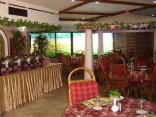 Breeze Hotel 4*