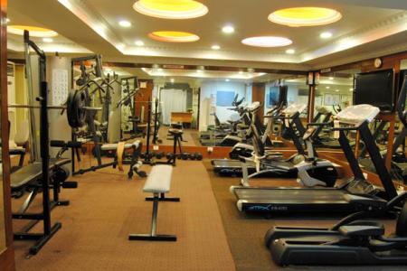Breeze Hotel 4*